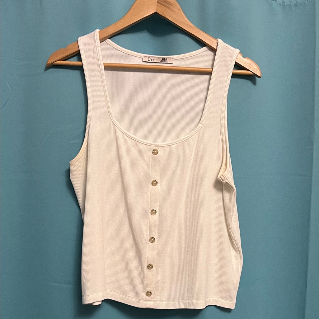 Dex Cream Button-Up Women's Tank Top